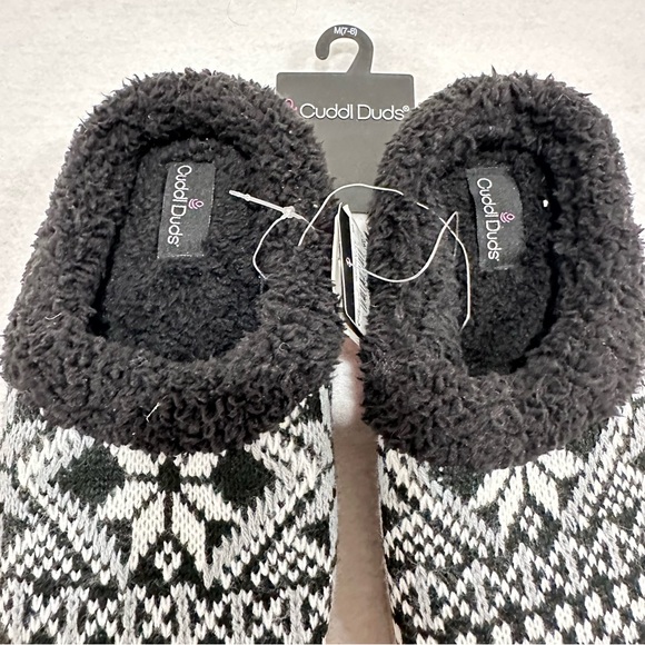 Women’s Medium Cuddl Duds Slippers - Picture 4 of 9
